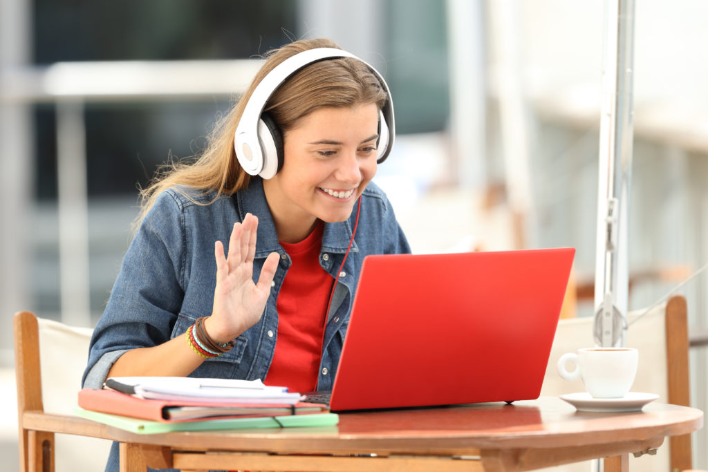 Virtual college prep helps students stay on track of their college timeline.